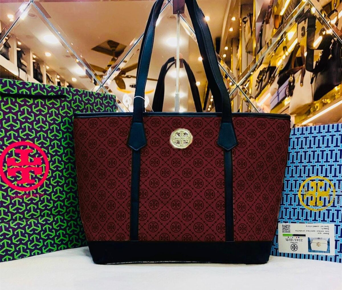 Stylish, Large & Trendy (New Arrival)