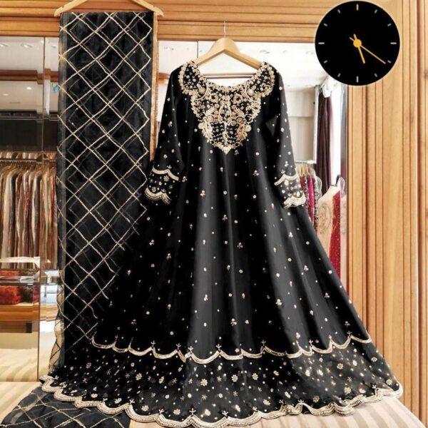 3 Pcs Women's Stitched Shamoz Silk Embroidered Maxi